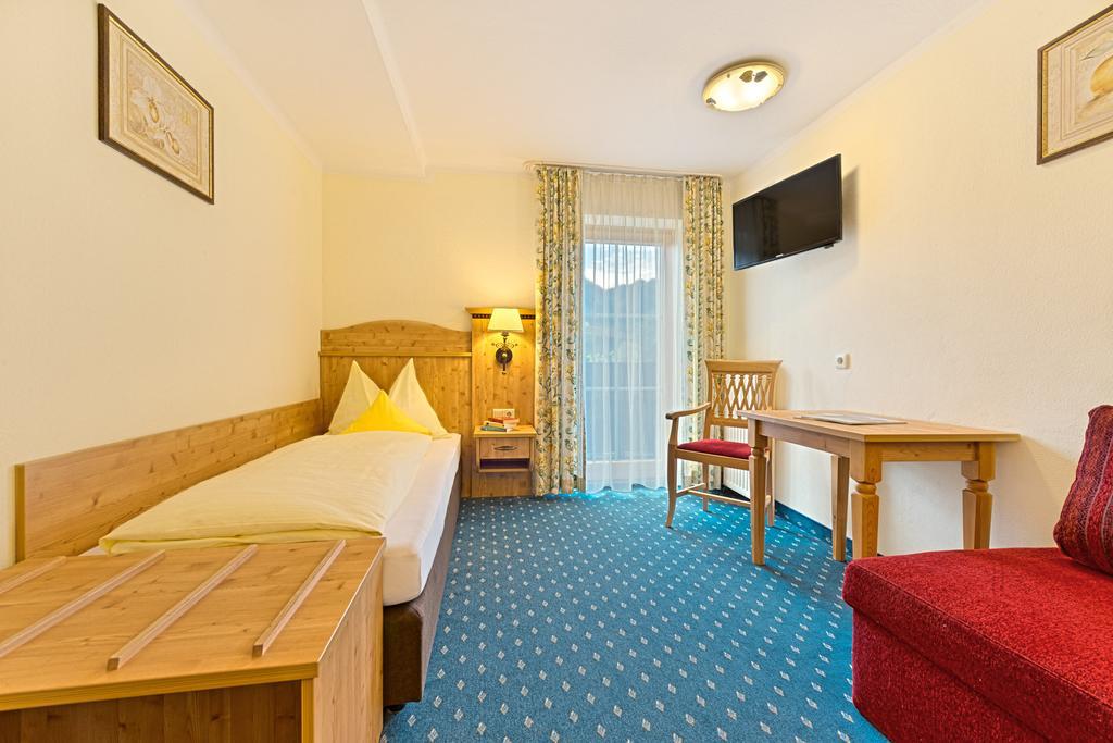 Landhotel Kirchenwirt Unken Rum bild